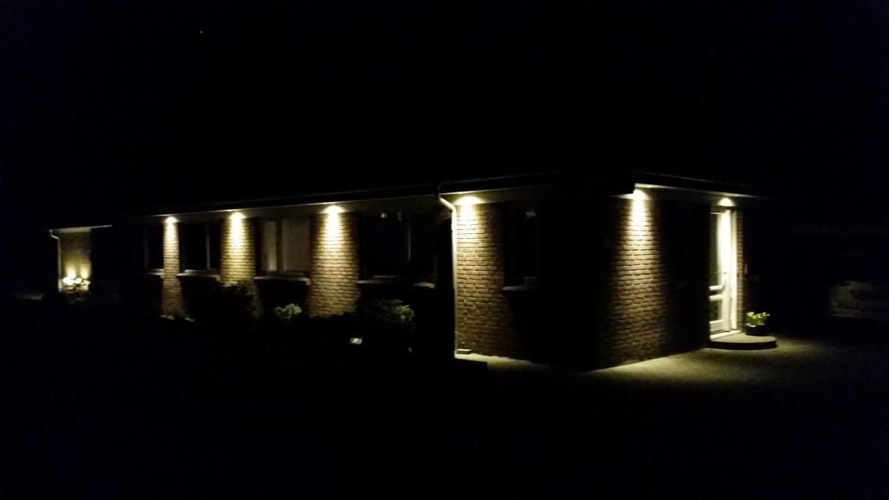 Bente'S Guesthouse โฮลสเตโบร ภายนอก รูปภาพ